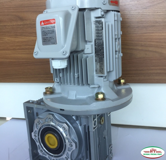 MOTOR GIẢM TỐC CỐT ÂM NMRV