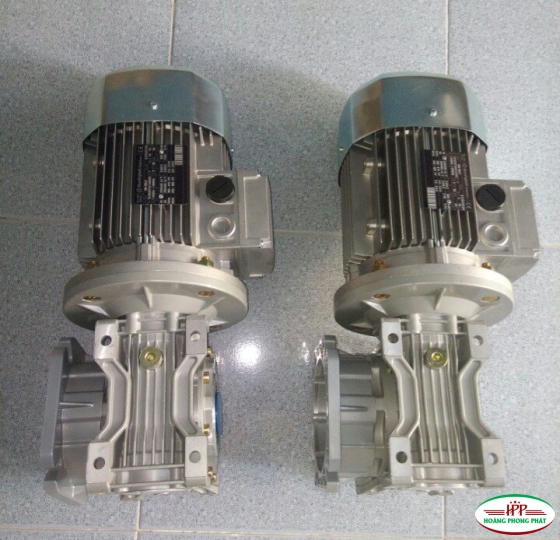 MOTOR GIẢM TỐC CỐT ÂM NMRV