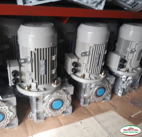MOTOR GIẢM TỐC CỐT ÂM NMRV
