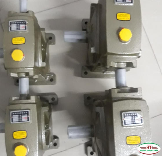 HỘP SỐ TRỤC VÍT BÁNH VÍT 