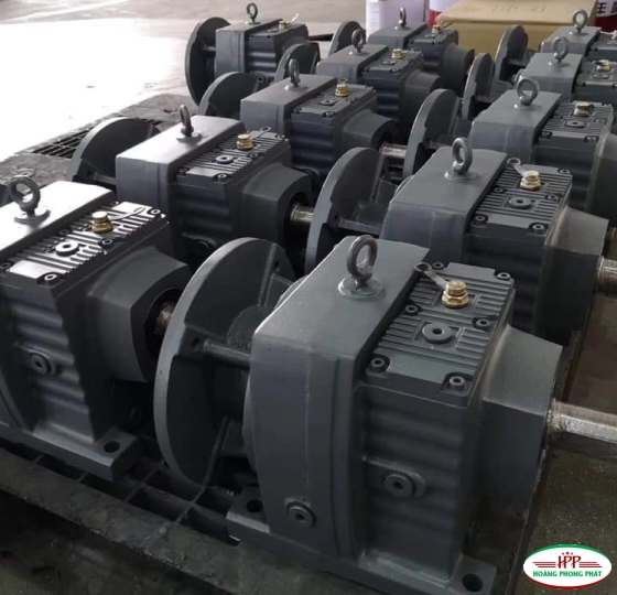 HỘP SỐ GIẢM TỐC TRỤC THẲNG